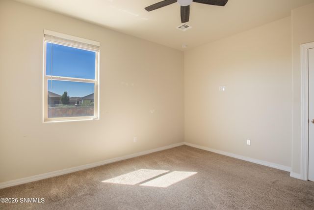 2955 Aragon Avenue, Las Cruces, NM 88007