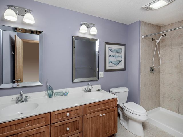 5142 Waterbury Road, Mound, MN 55364