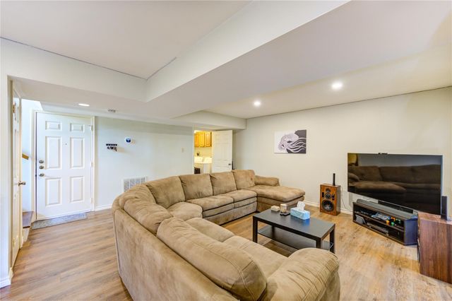 7861 Champion Pines Drive, Spring, TX 77379