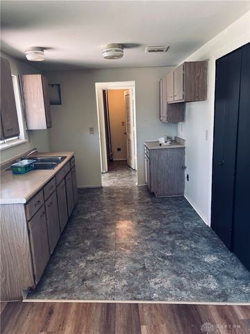 6132 Buckman Drive, Huber Heights, OH 45424