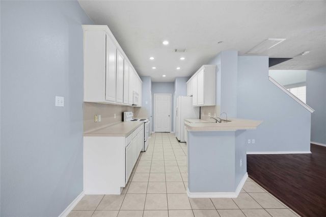 16119 Sandy Path Lane, Houston, TX 77084