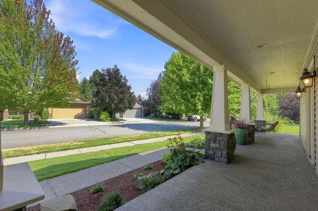 6726 S Shelby Ridge St, Spokane, WA 99224