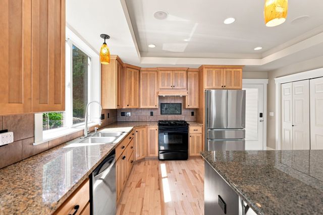 6726 S Shelby Ridge St, Spokane, WA 99224