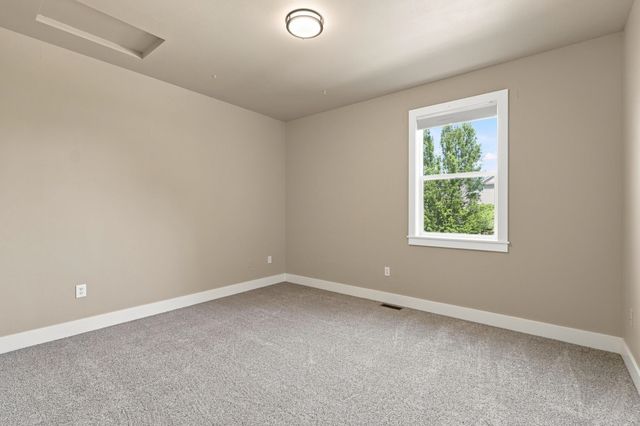 6726 S Shelby Ridge St, Spokane, WA 99224