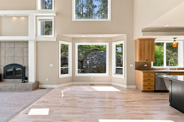 6726 S Shelby Ridge St, Spokane, WA 99224