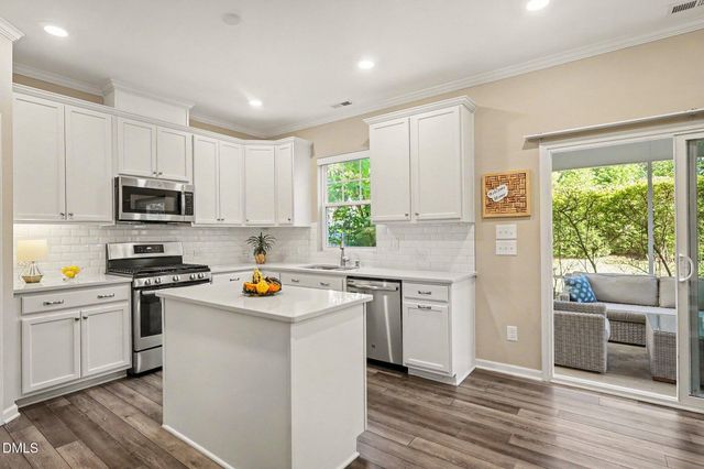 1004 Bellewood Park Drive, Angier, NC 27501