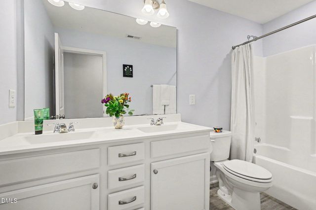 1004 Bellewood Park Drive, Angier, NC 27501