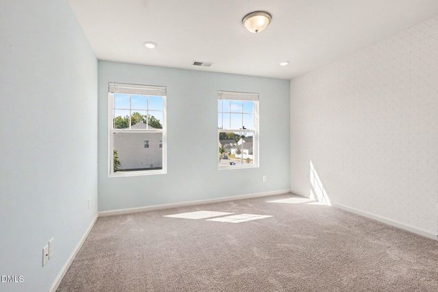 1004 Bellewood Park Drive, Angier, NC 27501