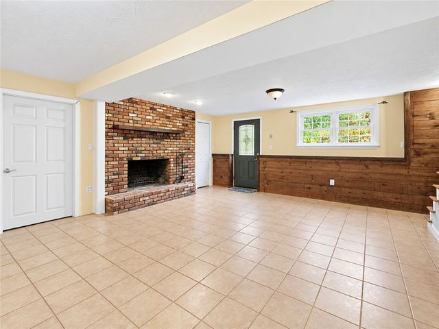 380 Snake Hill Road, Burrillville, RI 02830