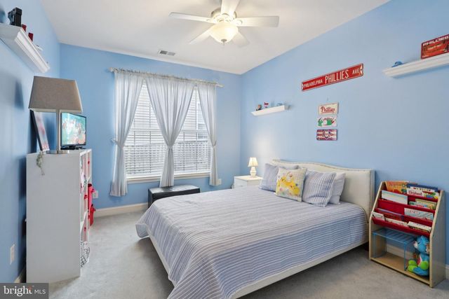 26 SHELLY ST, Sicklerville, NJ 08081