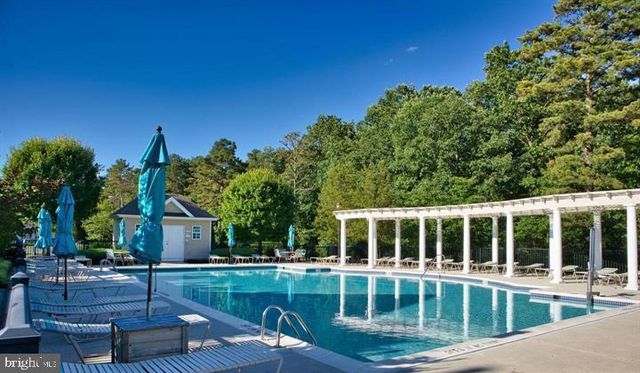 26 SHELLY ST, Sicklerville, NJ 08081