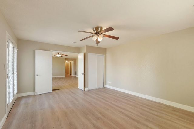 5580 Foothill Rd, Rocklin, CA 95677