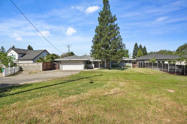 5580 Foothill Rd, Rocklin, CA 95677