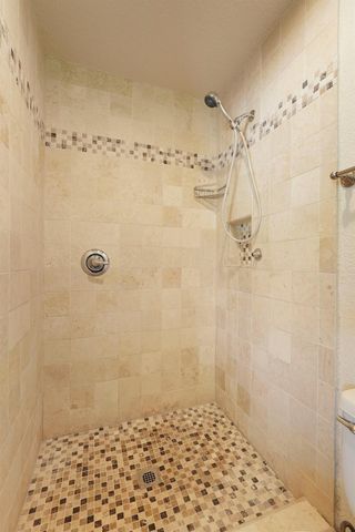 5580 Foothill Rd, Rocklin, CA 95677