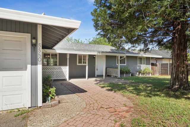 5580 Foothill Rd, Rocklin, CA 95677