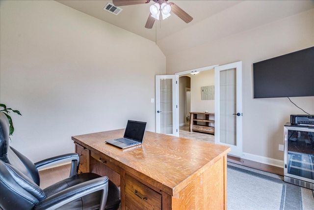 406 Ledge Stone DR, Austin, TX 78737