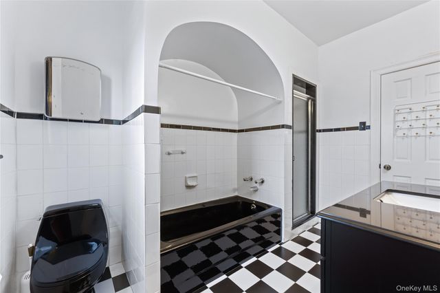 32-20 213th Street, Bayside, NY 11361