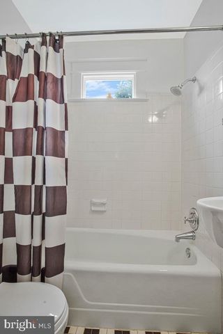 5408 39TH AVE, Hyattsville, MD 20781