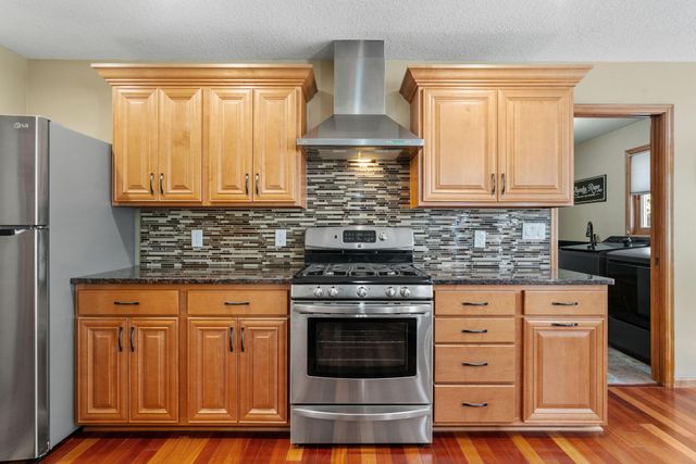 3648 Mount Vernon Lane, Woodbury, MN 55129