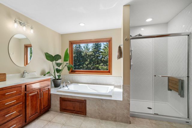 3648 Mount Vernon Lane, Woodbury, MN 55129
