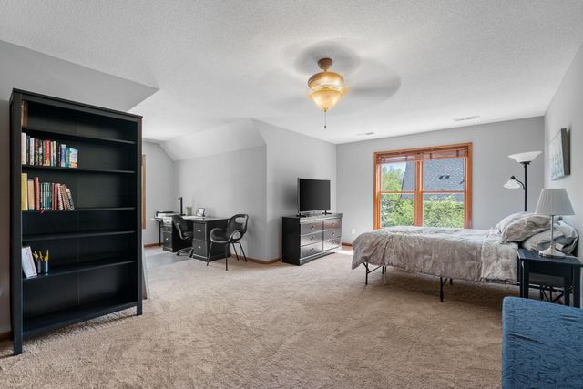 3648 Mount Vernon Lane, Woodbury, MN 55129