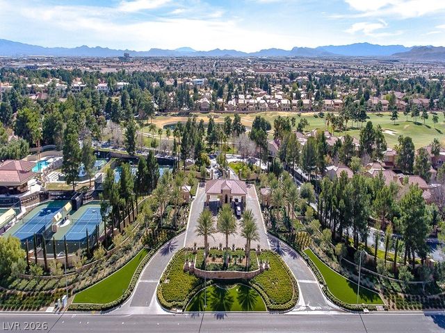 7999 Pinnacle Peak Avenue, Las Vegas, NV 89113