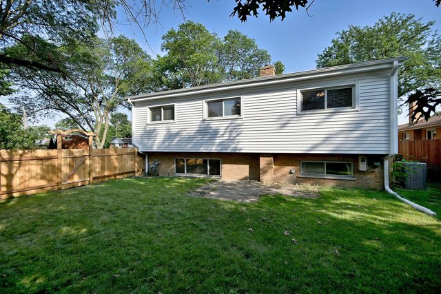 286 S Boyd Avenue, Elmhurst, IL 60126