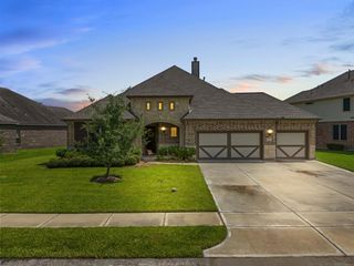 3062 Tradinghouse Creek Lane, League City, TX 77573