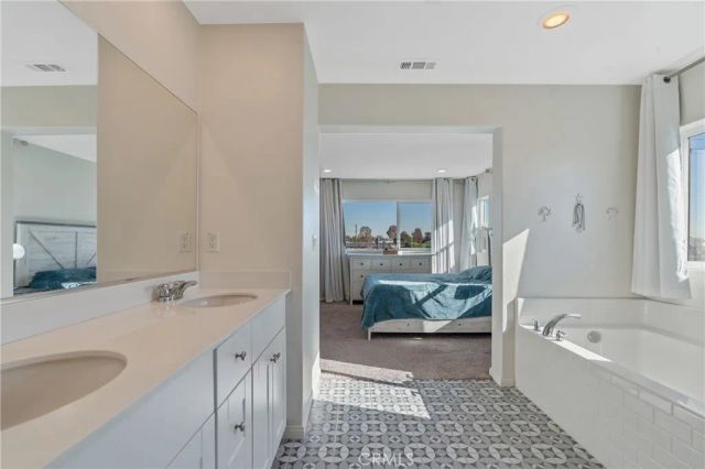 14059 Zirconia Lane 1, Gardena, CA 90247