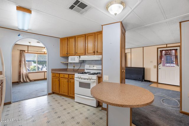 2701 E UTOPIA Road 6, Phoenix, AZ 85050