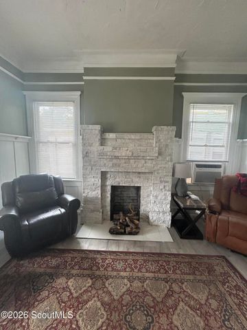909 Gilmore Street, Waycross, GA 31501