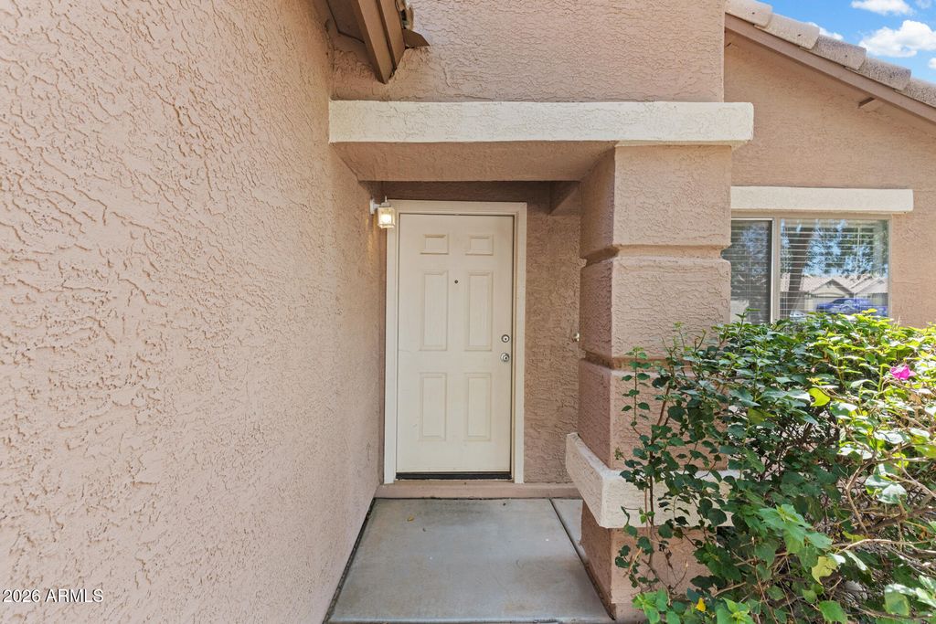 15011 W HEARN Road, Surprise, AZ 85379 — photo 5