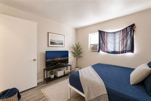 2104 White Street, North Las Vegas, NV 89030