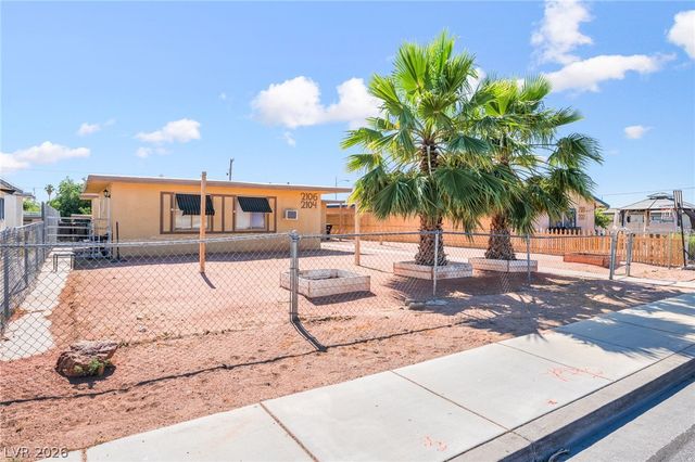 2104 White Street, North Las Vegas, NV 89030