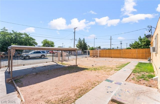 2104 White Street, North Las Vegas, NV 89030