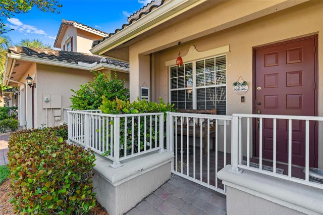 3342 Lakeside Dr 3342, Davie, FL 33328