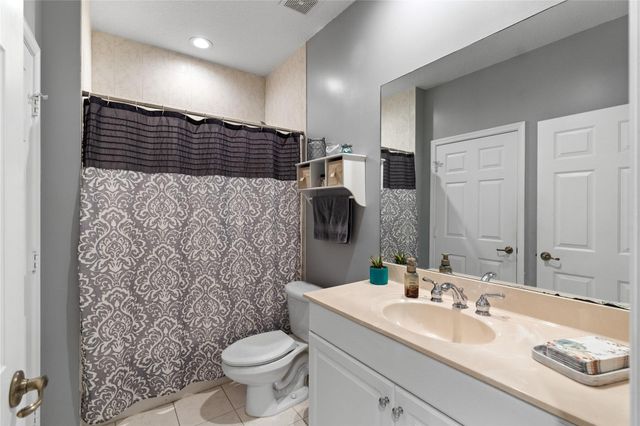 3342 Lakeside Dr 3342, Davie, FL 33328