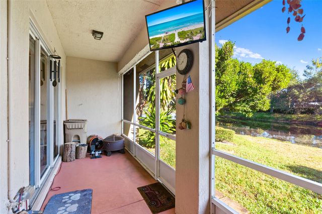 3342 Lakeside Dr 3342, Davie, FL 33328