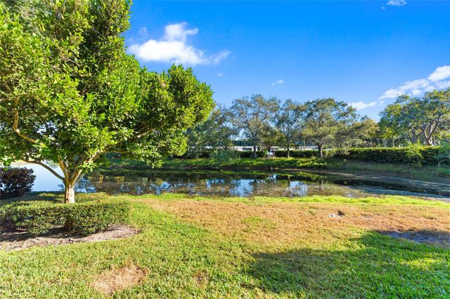 3342 Lakeside Dr 3342, Davie, FL 33328