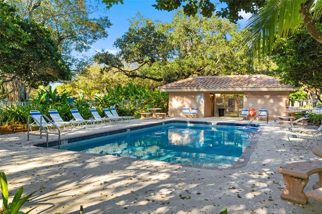 3342 Lakeside Dr 3342, Davie, FL 33328