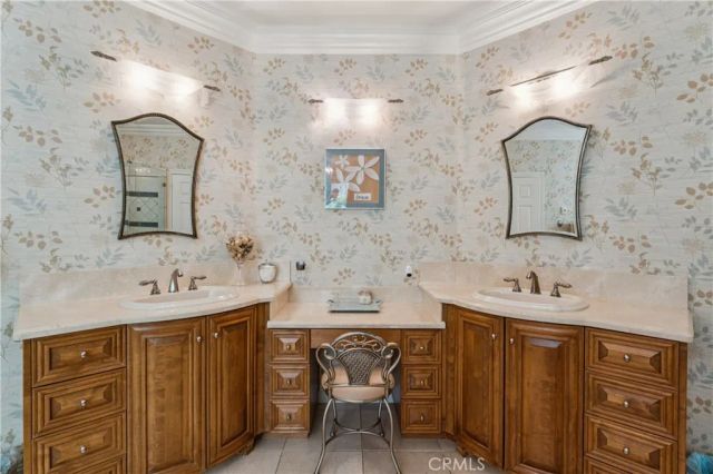 468 S Cumberland, Lake Arrowhead, CA 92352