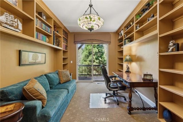468 S Cumberland, Lake Arrowhead, CA 92352