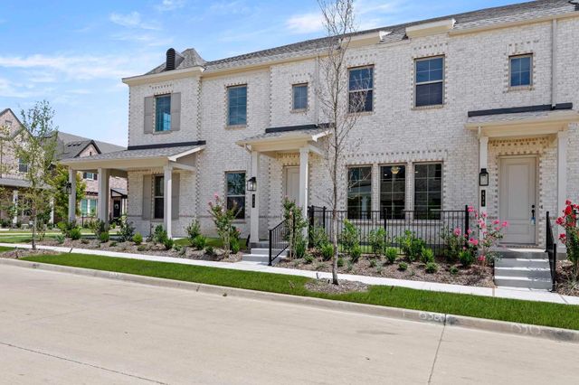 632 Blue Ridge Drive, Mansfield, TX 76063