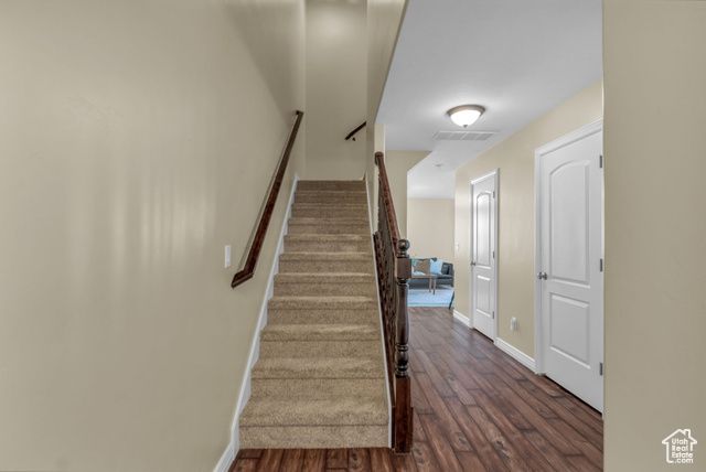 1839 E WHITETAIL DR, Layton, UT 84040