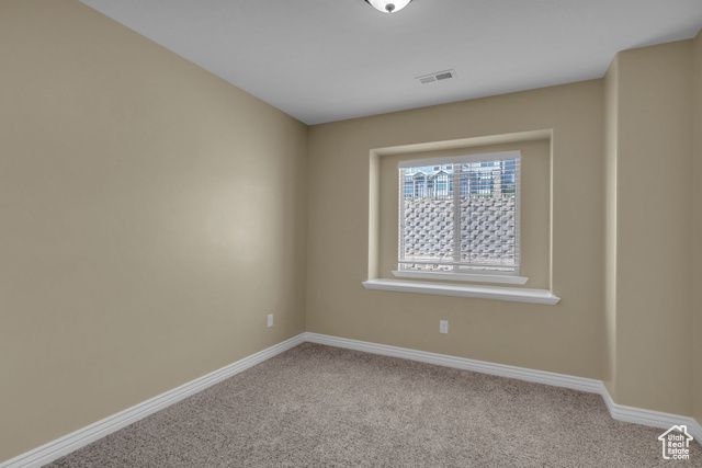 1839 E WHITETAIL DR, Layton, UT 84040