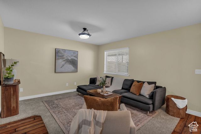 1839 E WHITETAIL DR, Layton, UT 84040