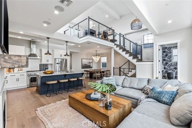 204 S Helberta, Redondo Beach, CA 90277