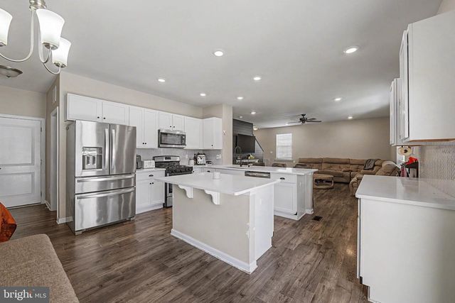 45 FAIRHILL AVE, Egg Harbor Township, NJ 08234