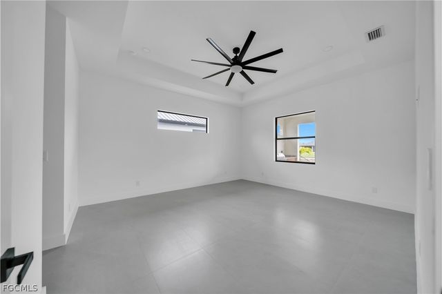 706 SW 28th ST, Cape Coral, FL 33914