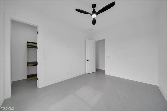 706 SW 28th ST, Cape Coral, FL 33914